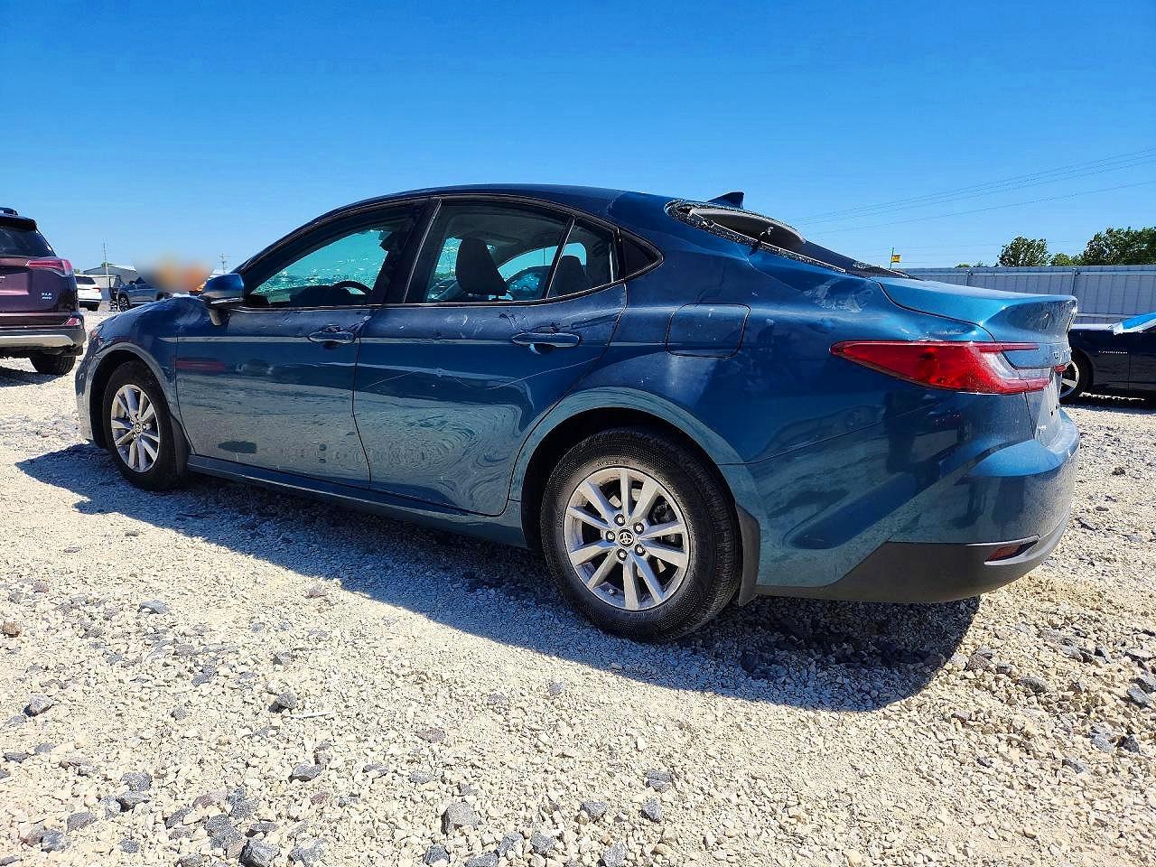 2026 TOYOTA CAMRY LE photo 3