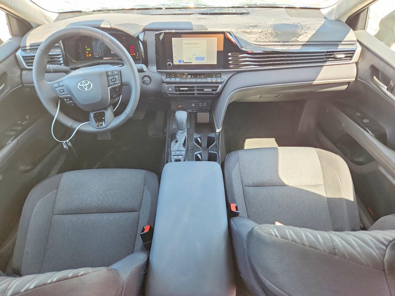 2026 TOYOTA CAMRY LE photo 15