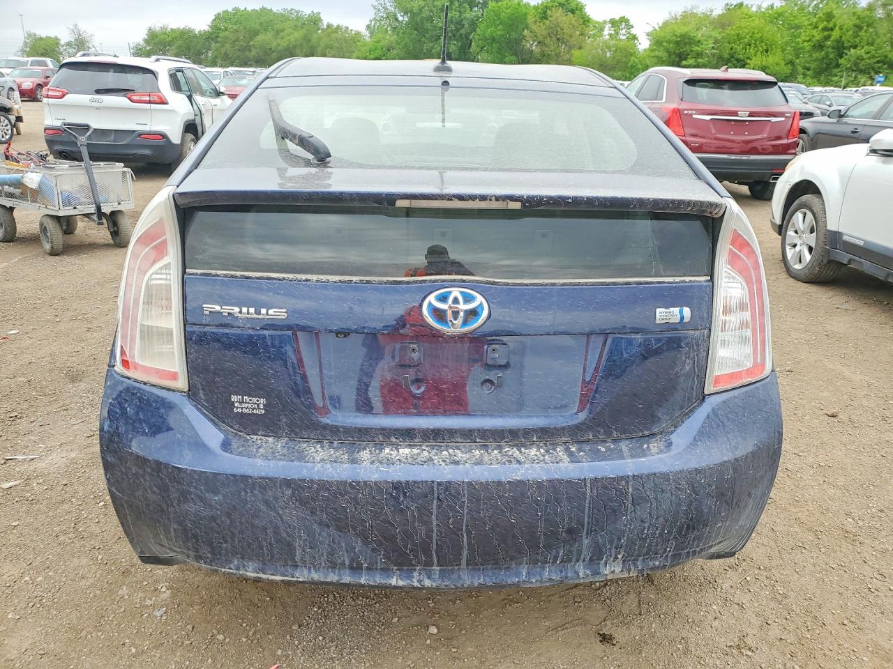 2014 TOYOTA PRIUS THREE photo 11