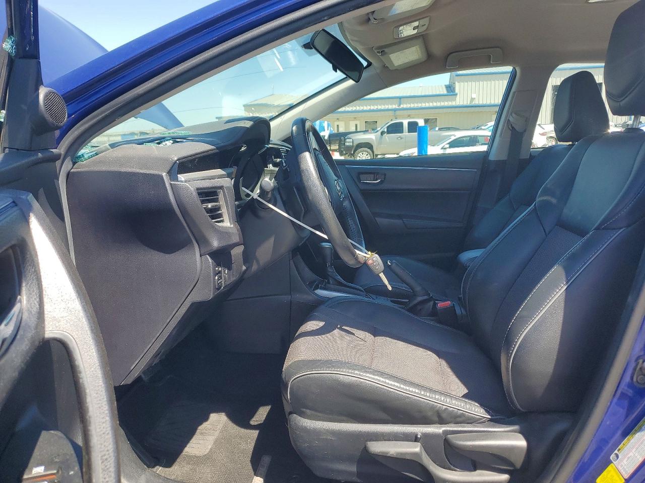 2015 TOYOTA COROLLA S PLUS photo 13