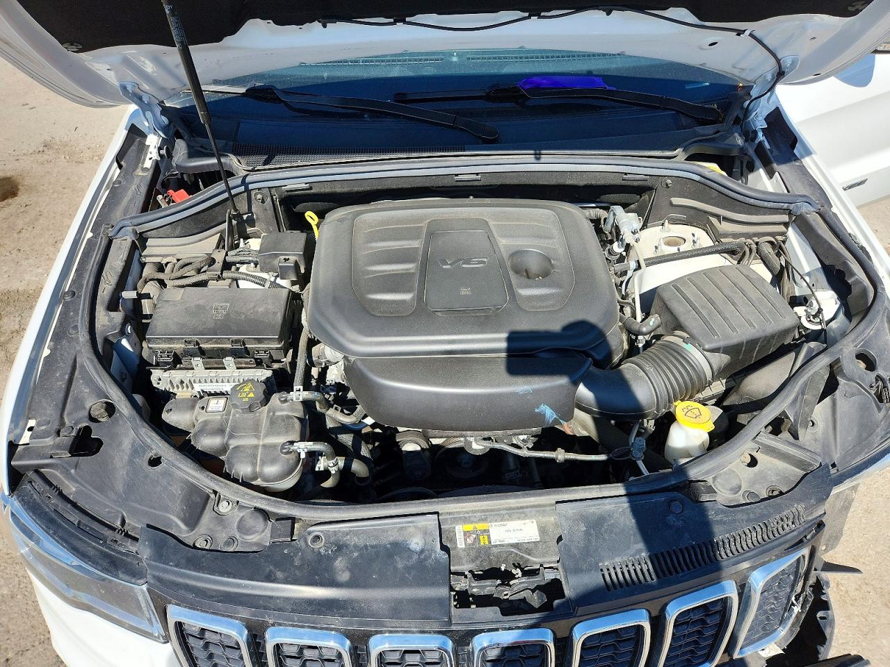 2020 JEEP GRAND CHEROKEE LIMITED photo 34