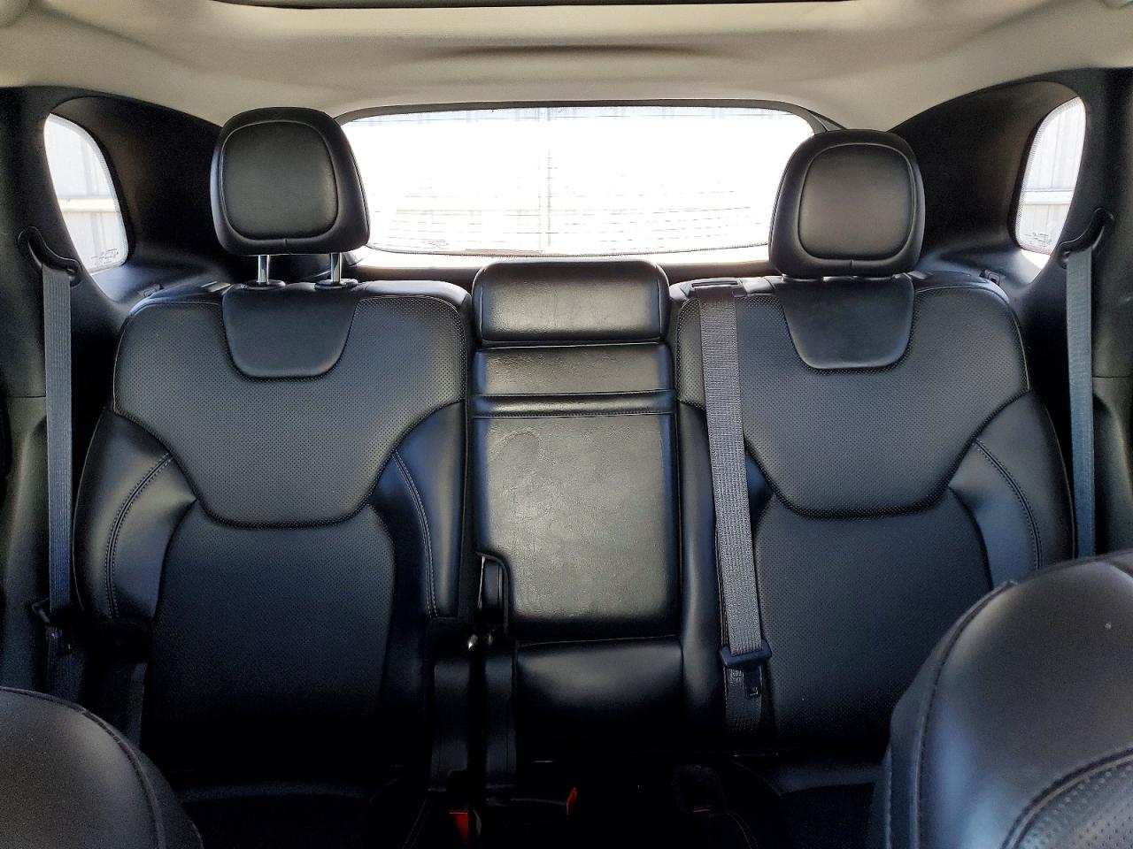 2019 JEEP CHEROKEE LIMITED photo 28