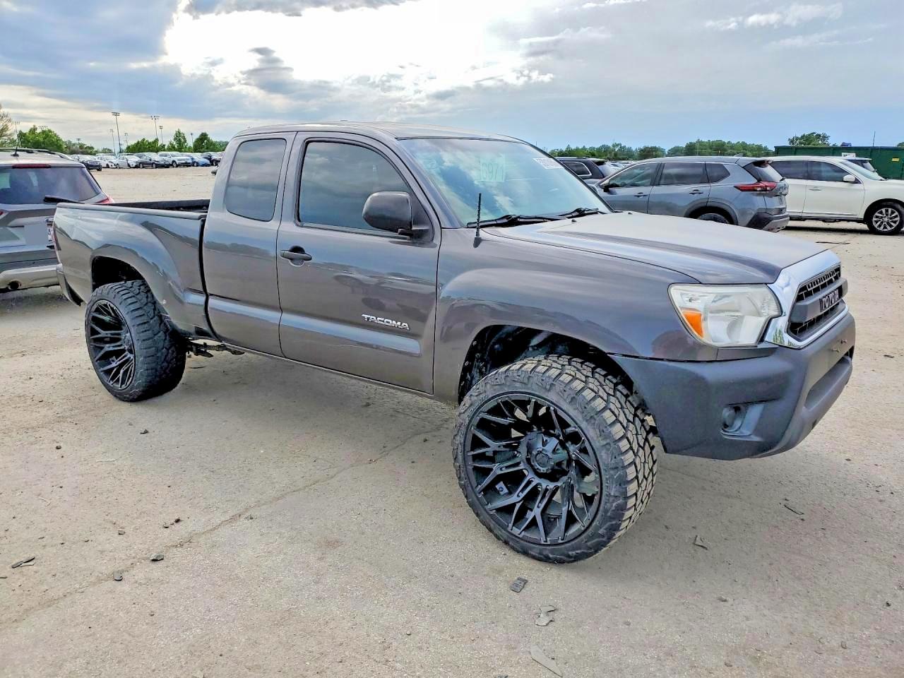 2013 TOYOTA TACOMA ACCESS CAB photo 10
