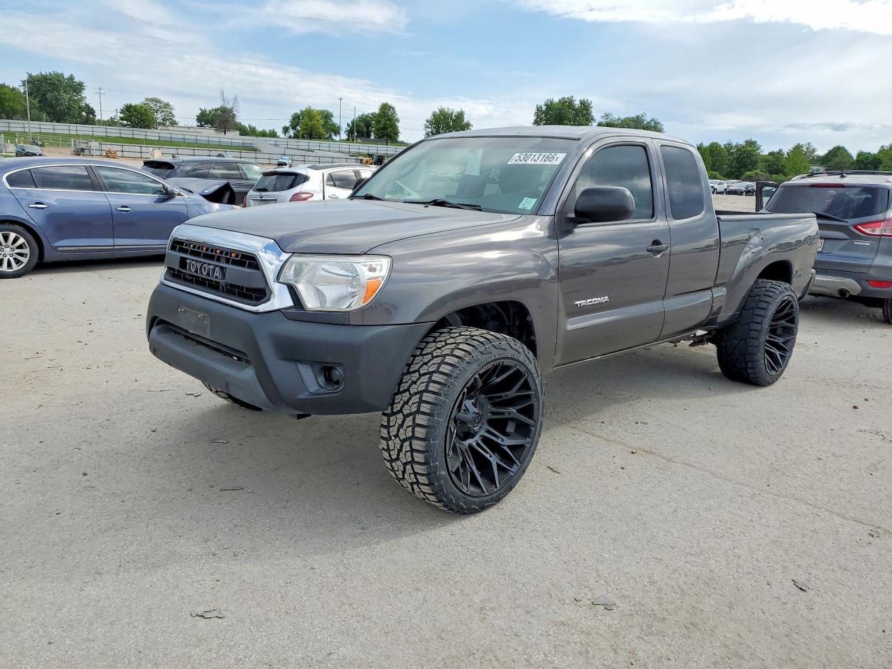 2013 TOYOTA TACOMA