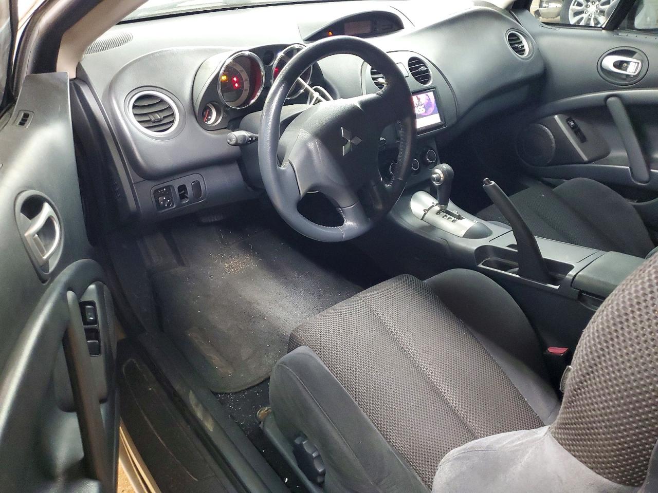 2006 MITSUBISHI ECLIPSE GS photo 22