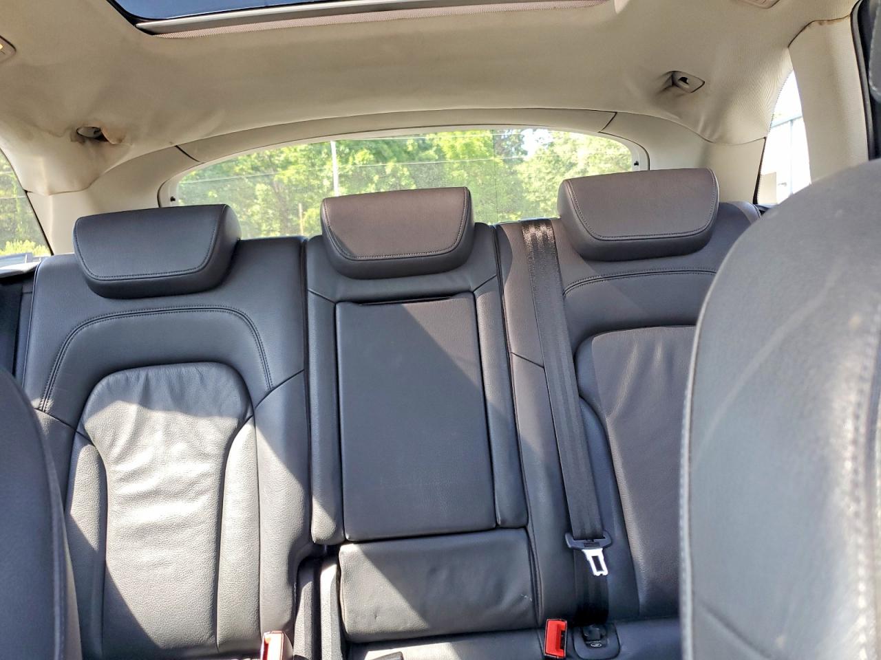 2010 AUDI Q5 PRESTIGE photo 19