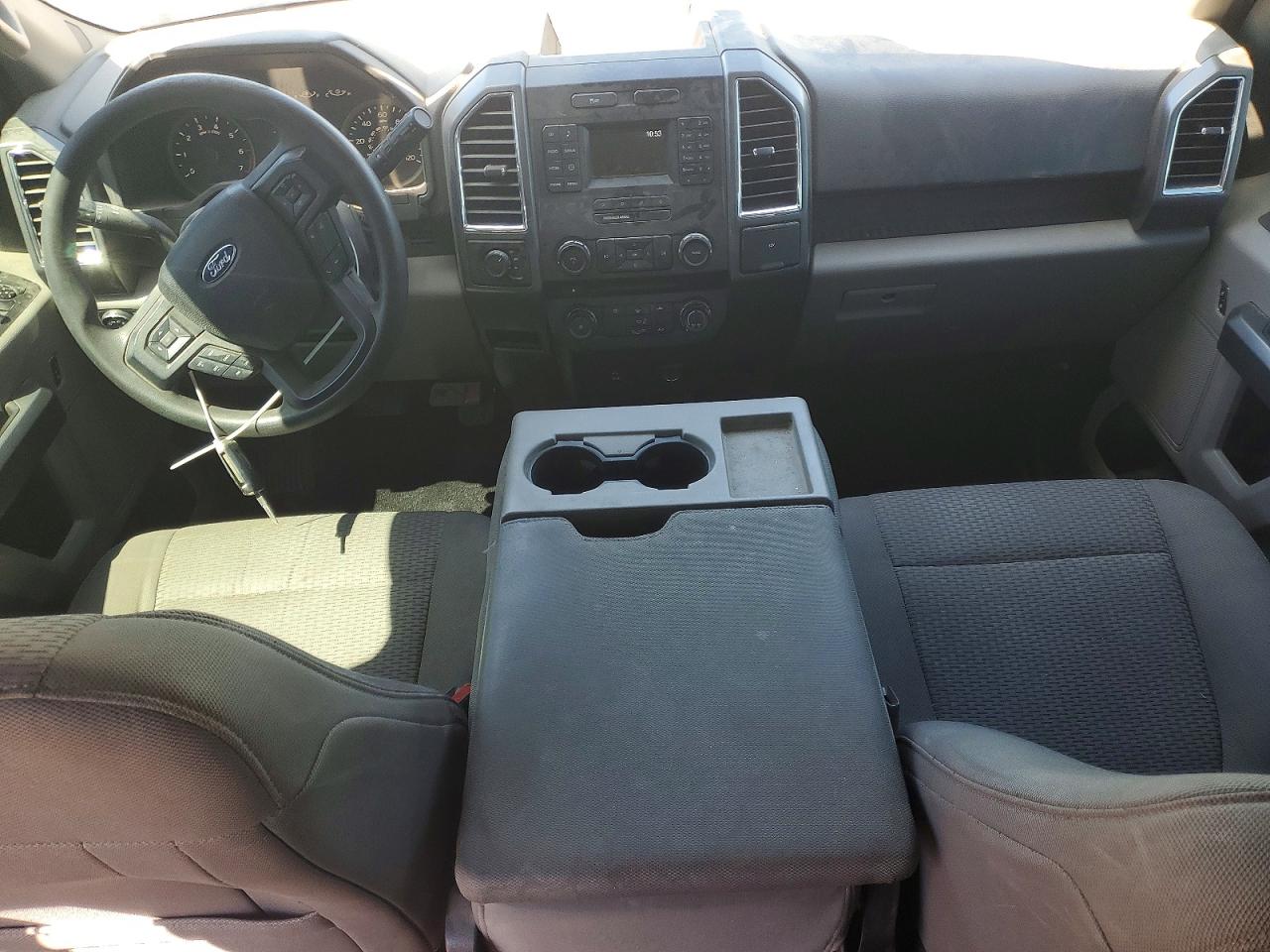2017 FORD F150 SUPERCREW photo 22
