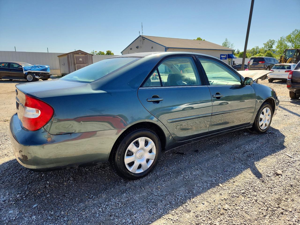 2002 TOYOTA CAMRY LE photo 7