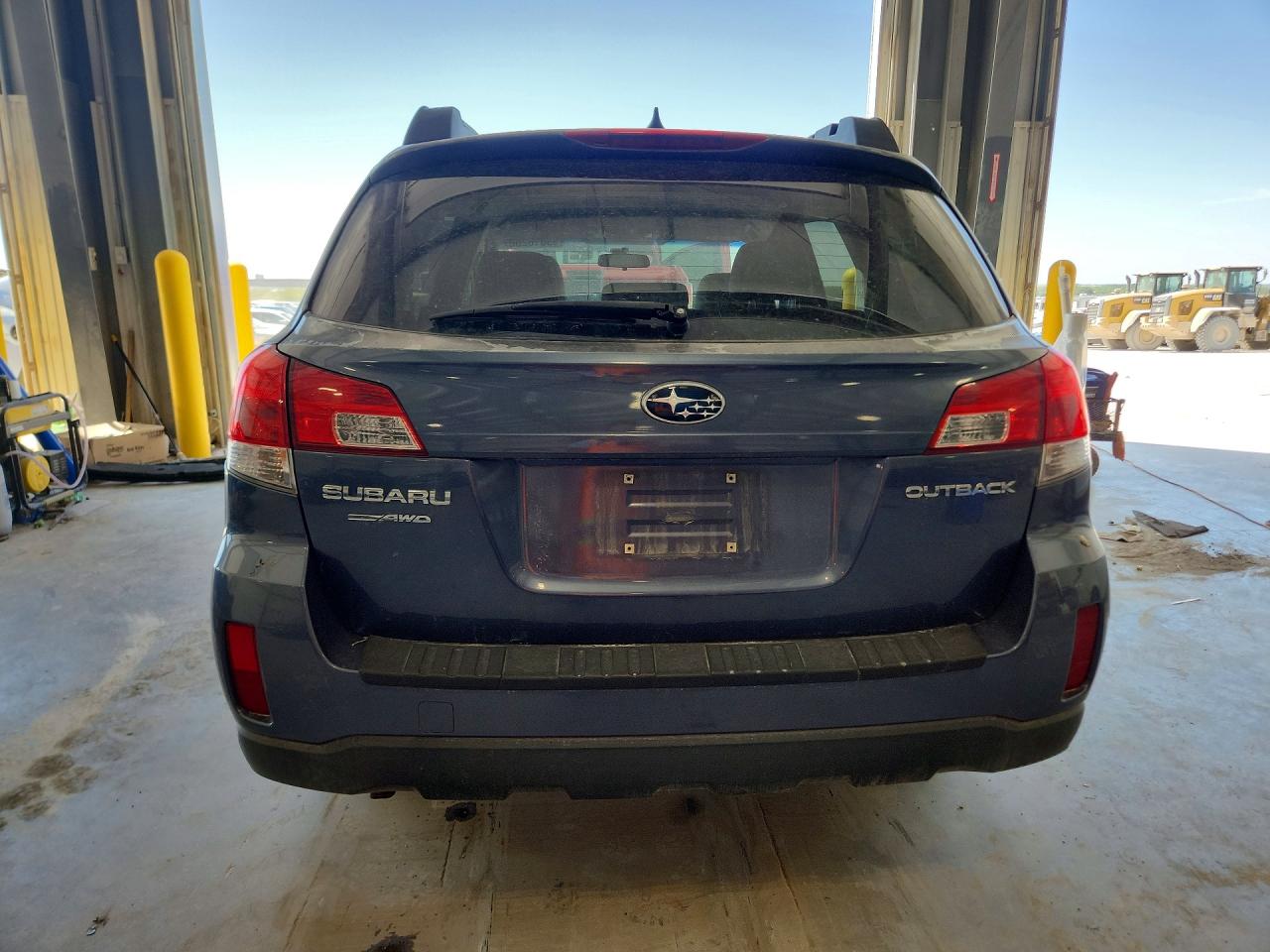 2014 SUBARU OUTBACK 2.5I PREMIUM photo 11