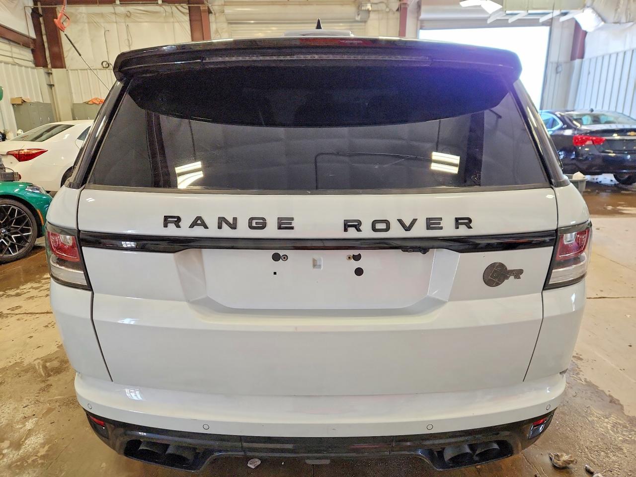 2017 LAND ROVER RANGE ROVER SPORT SVR photo 11