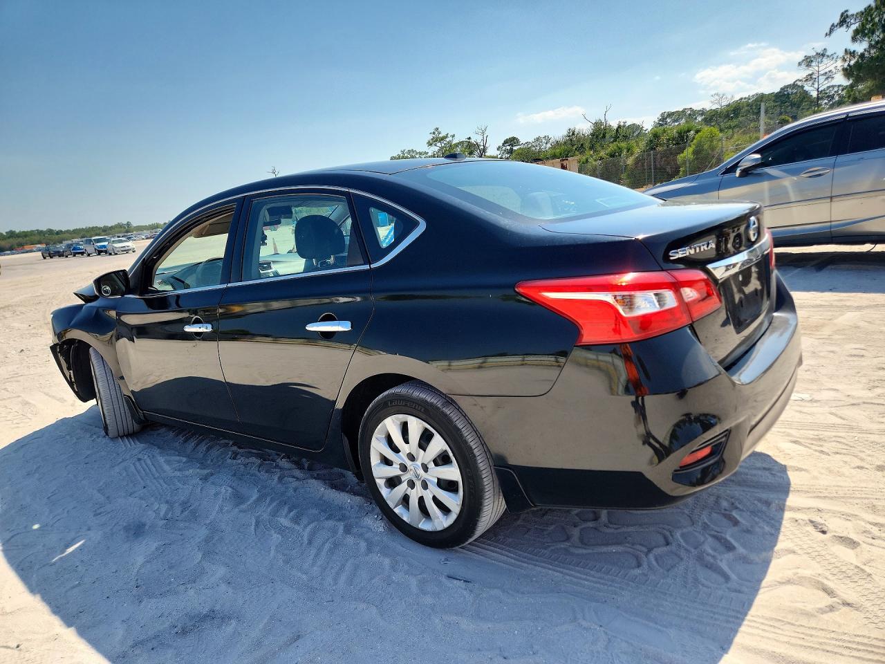 2017 NISSAN SENTRA SV photo 3