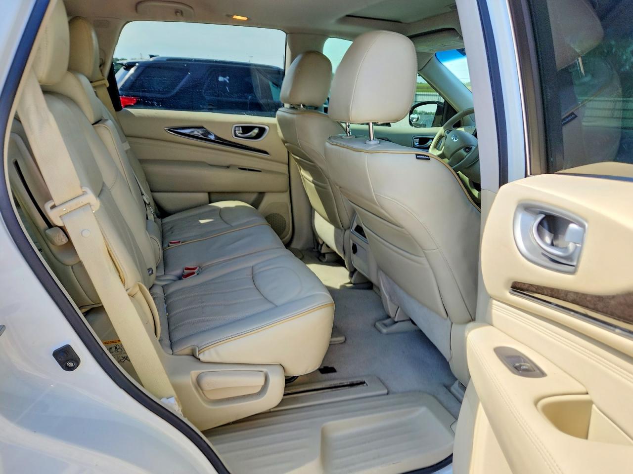 2014 INFINITI QX60 BASE photo 11