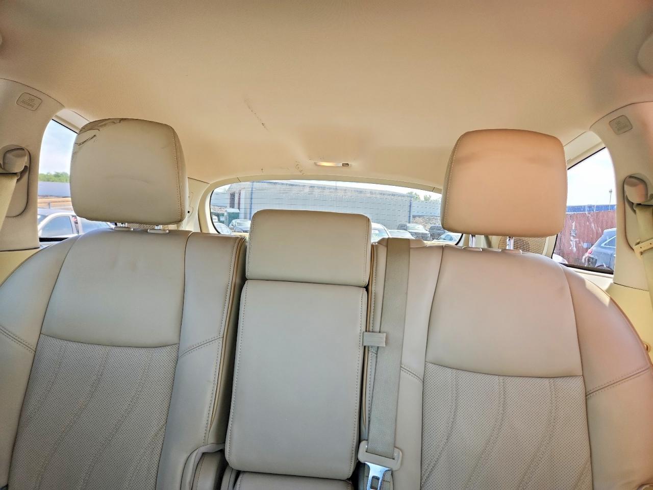 2014 INFINITI QX60 BASE photo 10
