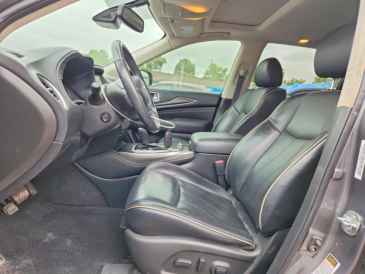 2020 INFINITI QX60 LUXE photo 19
