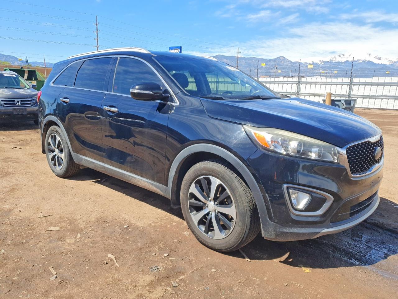 2016 KIA SORENTO EX photo 4