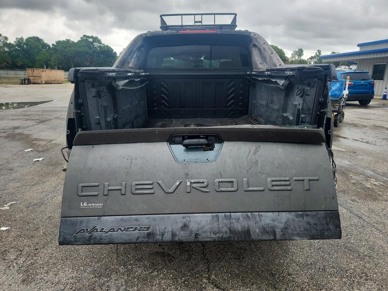 2003 CHEVROLET AVALANCHE K1500 photo 11