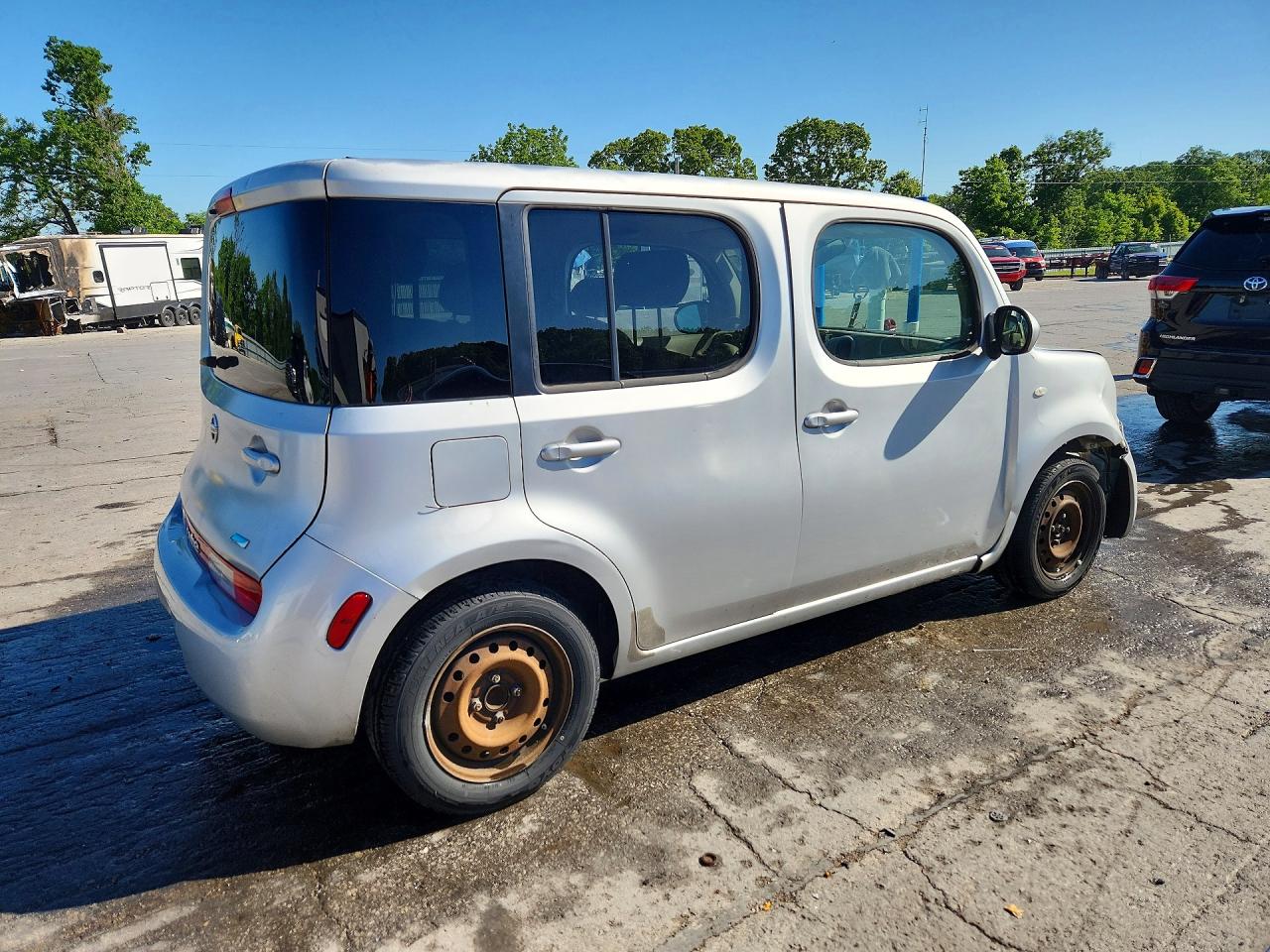 2013 NISSAN CUBE 1.8 S photo 3