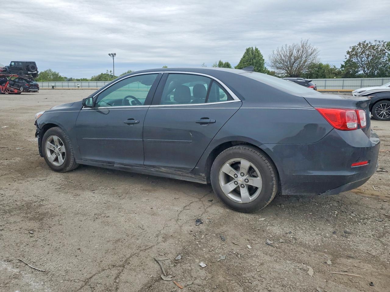 2014 CHEVROLET MALIBU LS photo 4