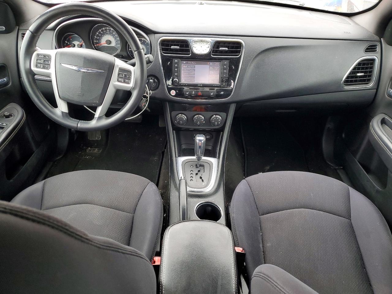 2013 CHRYSLER 200 LIMITED photo 15