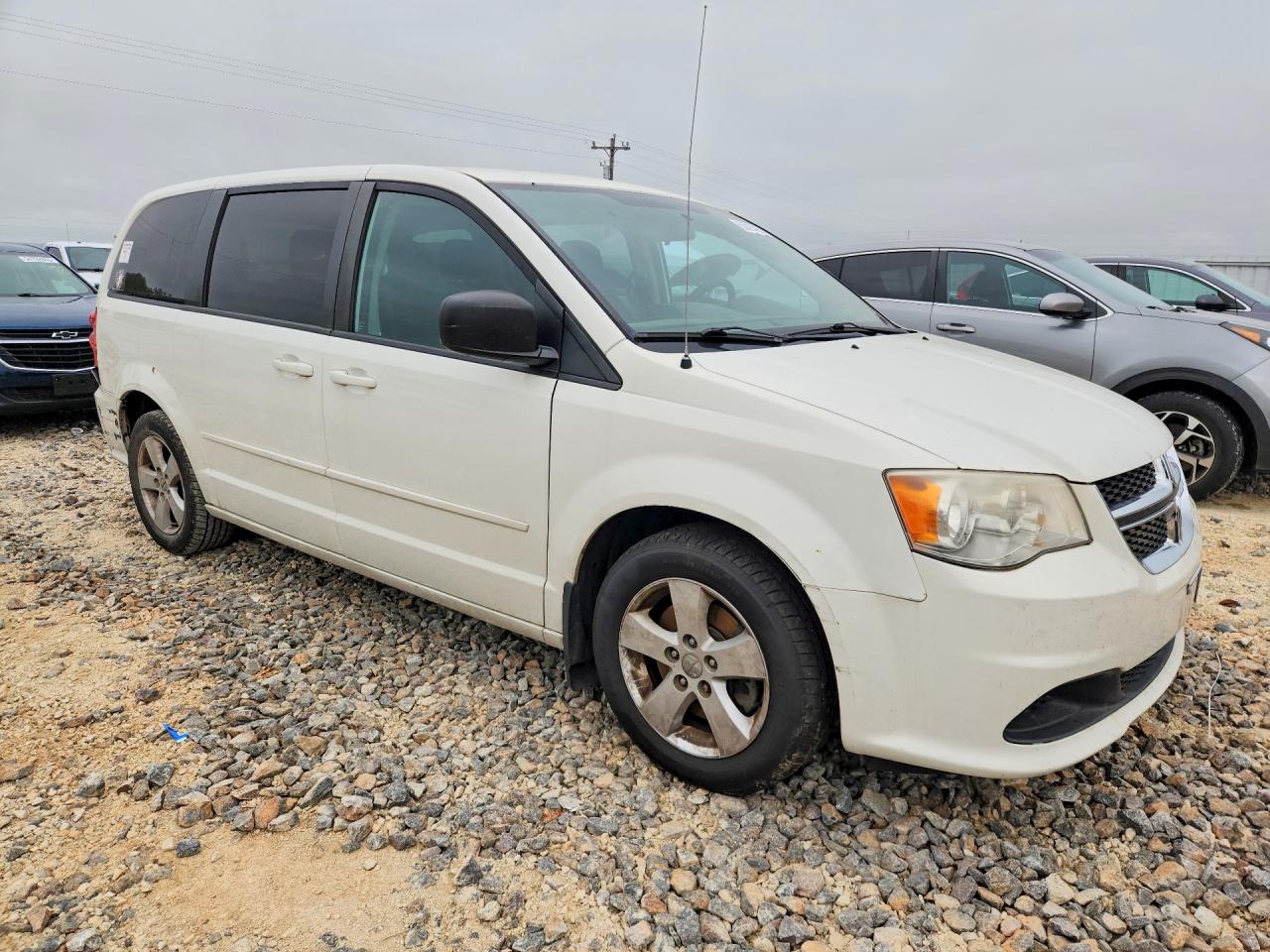 2013 DODGE GRAND CARAVAN SE photo 7