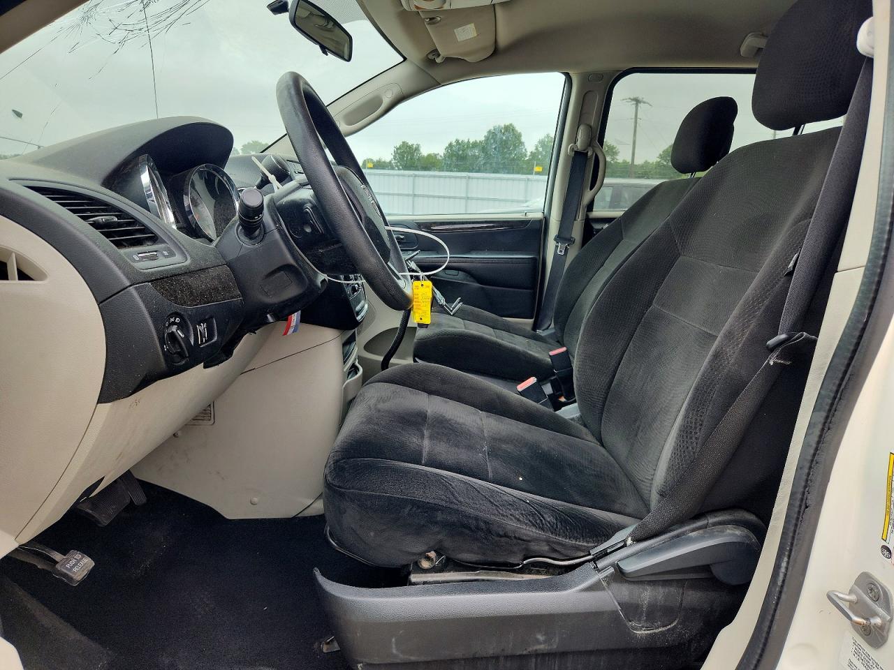 2013 DODGE GRAND CARAVAN SE photo 13