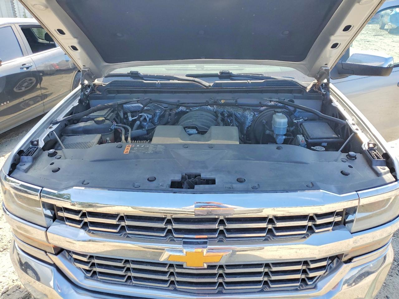 2018 CHEVROLET SILVERADO C1500 photo 31