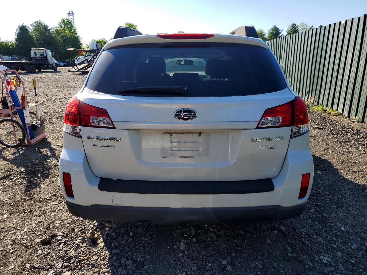 2011 SUBARU OUTBACK 2.5I PREMIUM photo 11