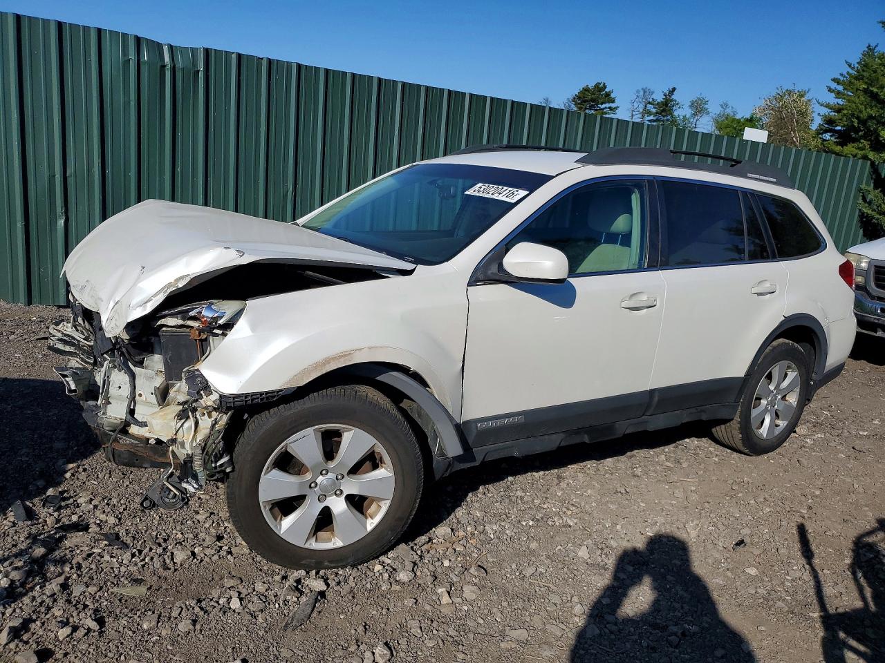 2011 SUBARU OUTBACK