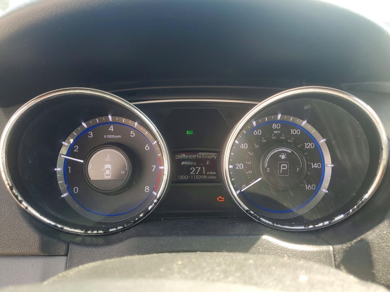 2013 HYUNDAI SONATA GLS photo 17