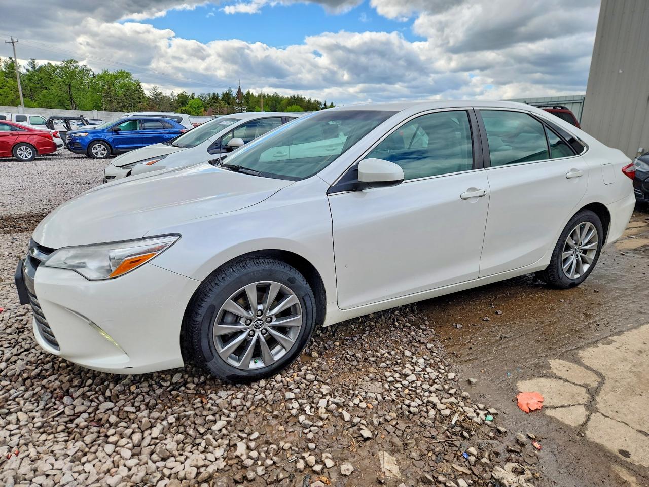 2015 TOYOTA CAMRY