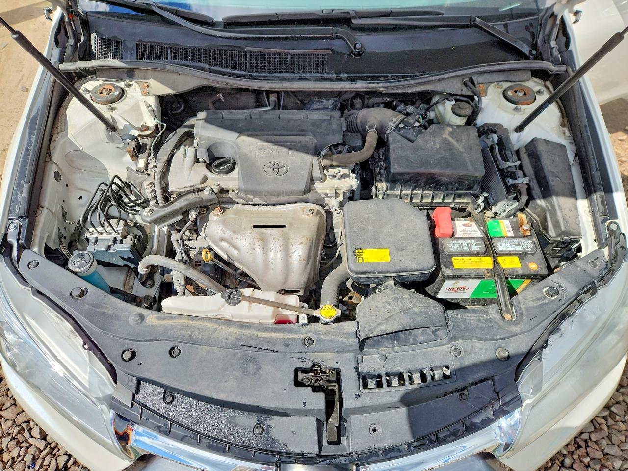 2015 TOYOTA CAMRY XLE photo 21