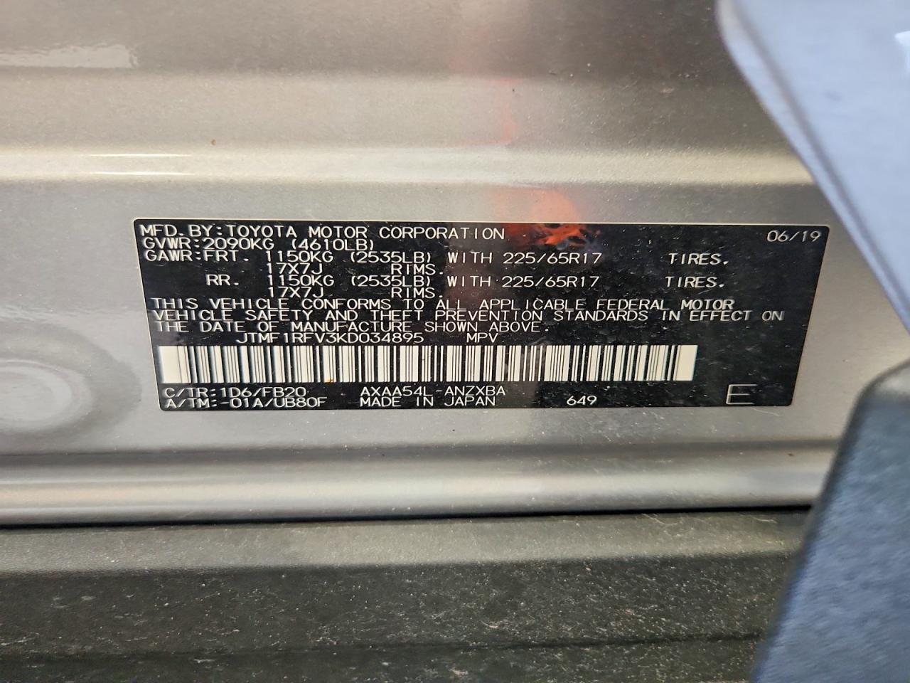 2019 TOYOTA RAV4 LE photo 37