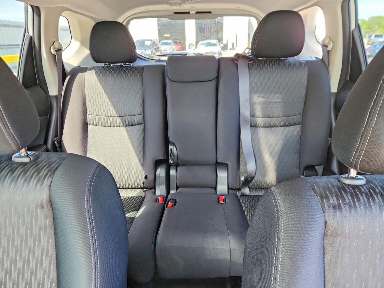 2020 NISSAN ROGUE SV photo 10