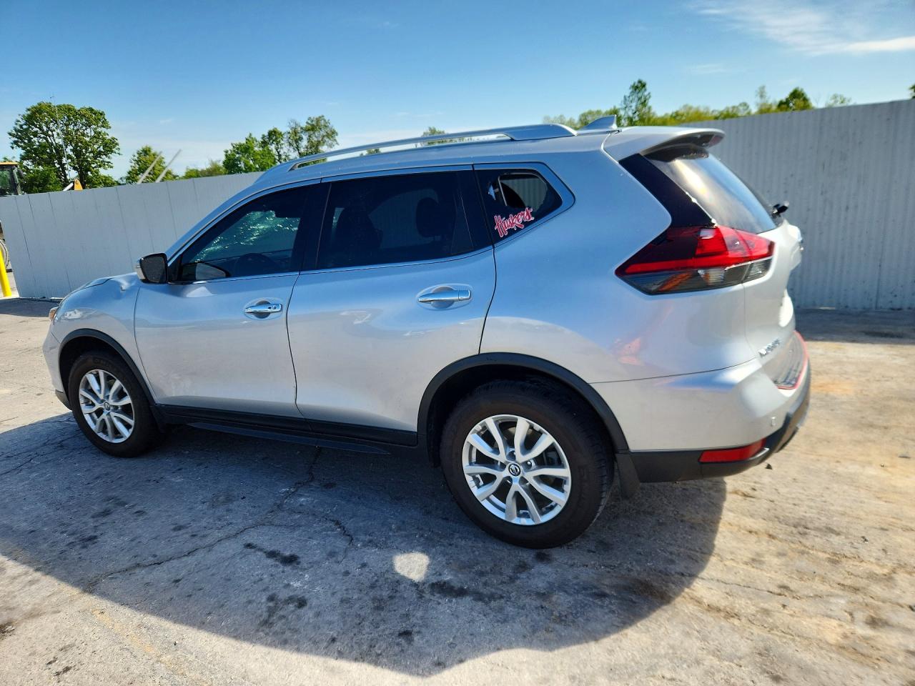 2020 NISSAN ROGUE SV photo 2