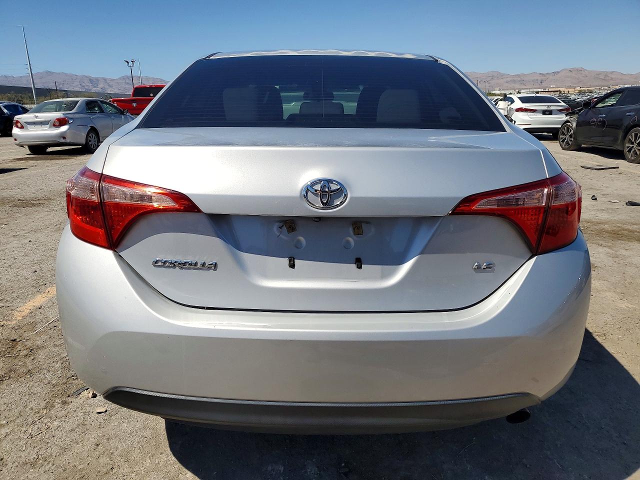 2017 TOYOTA COROLLA LE photo 16