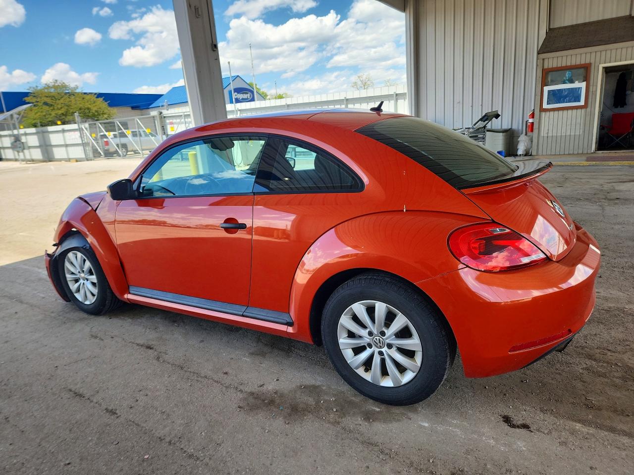 2016 VOLKSWAGEN BEETLE 1.8T photo 2