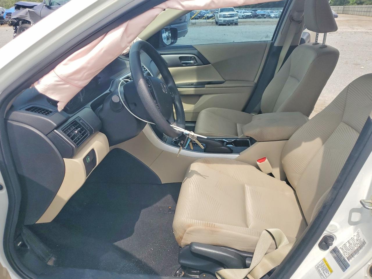 2014 HONDA ACCORD LX photo 13