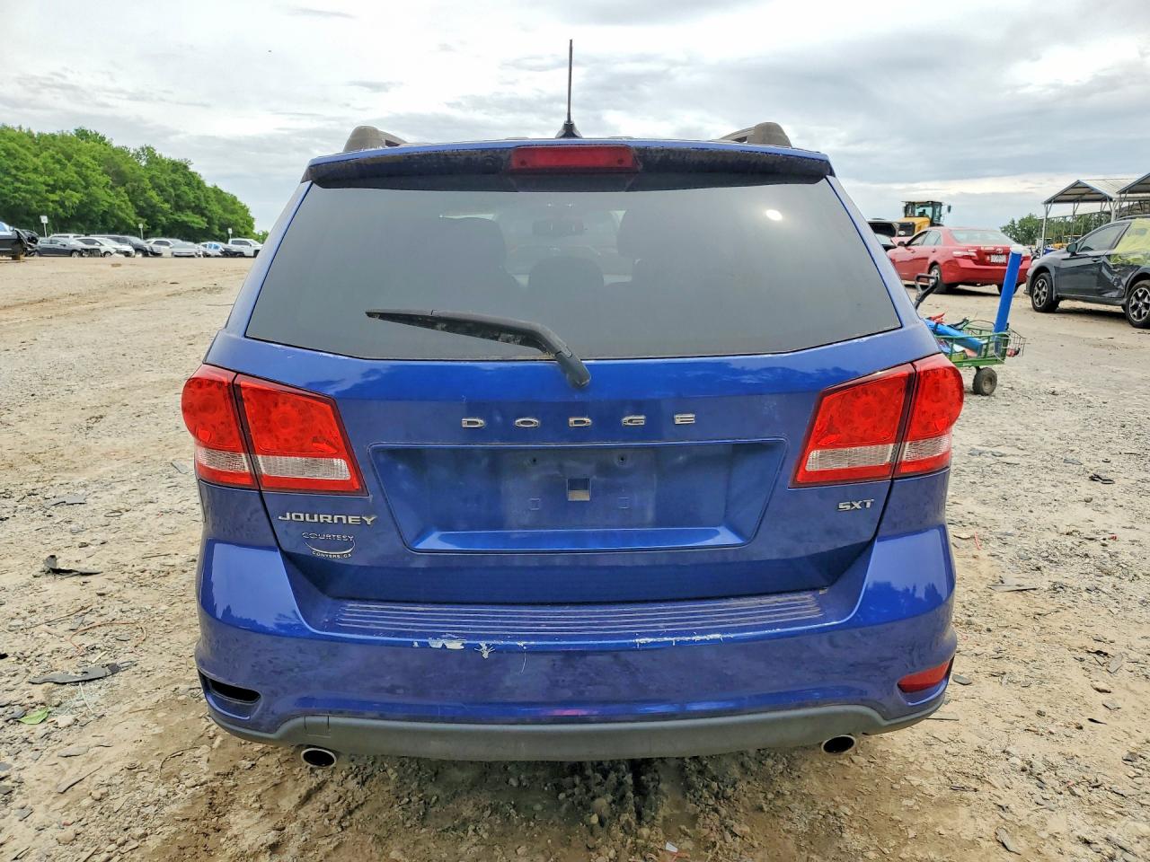 2012 DODGE JOURNEY SXT photo 6