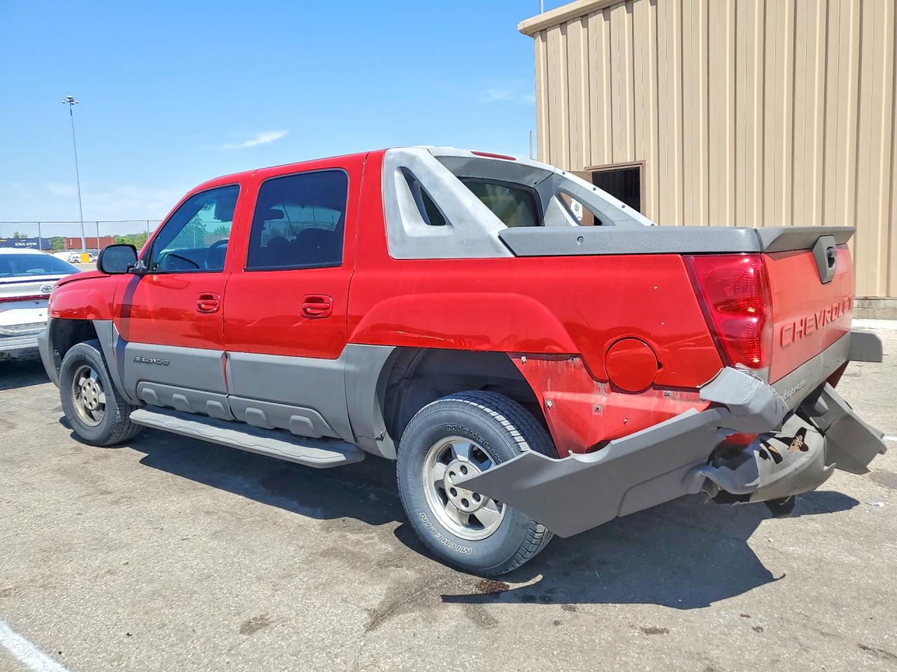 2002 CHEVROLET AVALANCHE C1500 photo 4