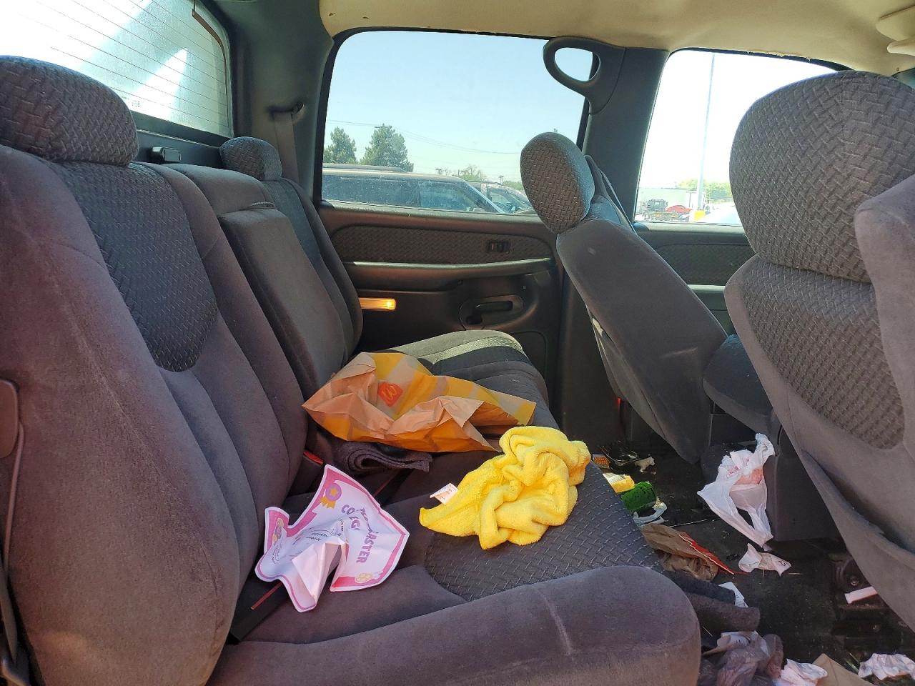 2002 CHEVROLET AVALANCHE C1500 photo 28