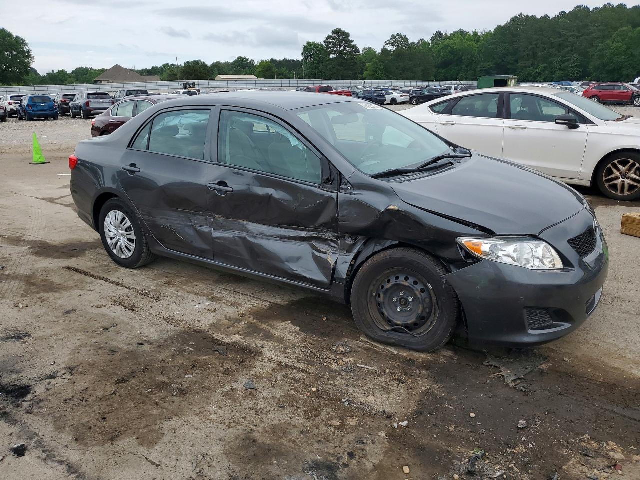 2010 TOYOTA COROLLA LE photo 7