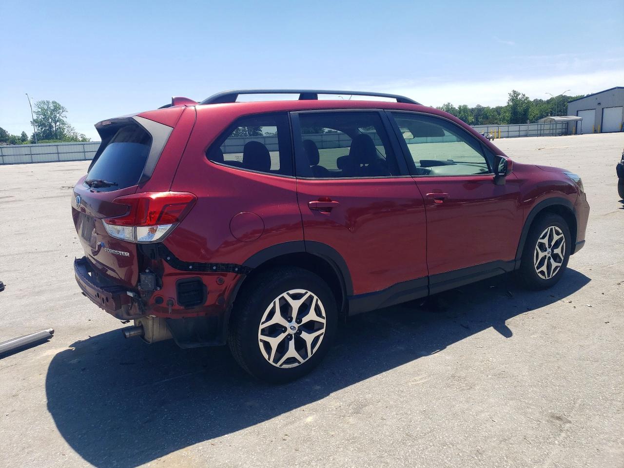 2019 SUBARU FORESTER PREMIUM photo 3