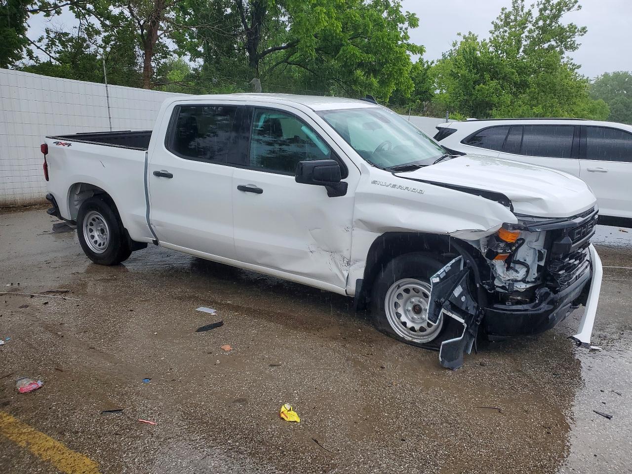 2024 CHEVROLET SILVERADO K1500 photo 4