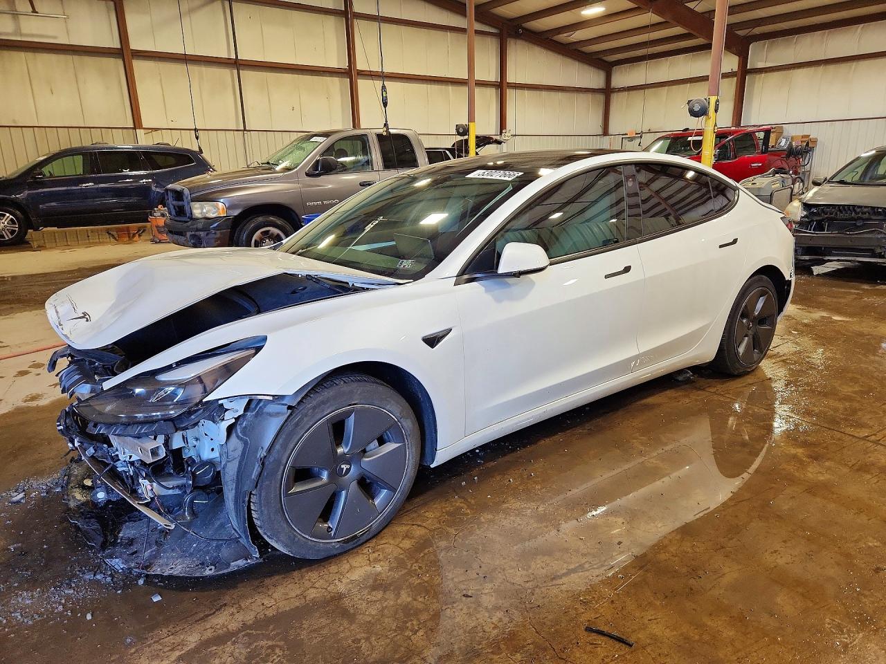 2021 TESLA MODEL 3