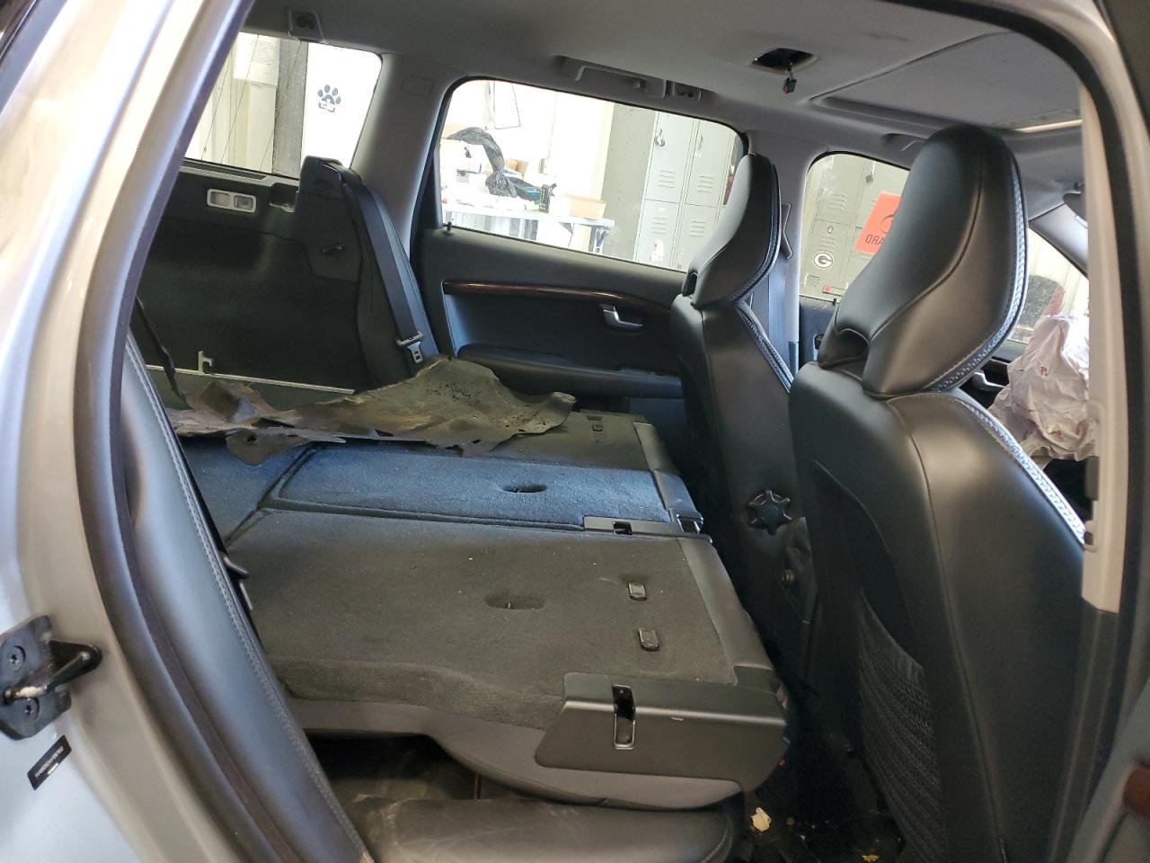 2010 VOLVO XC70 T6 photo 19