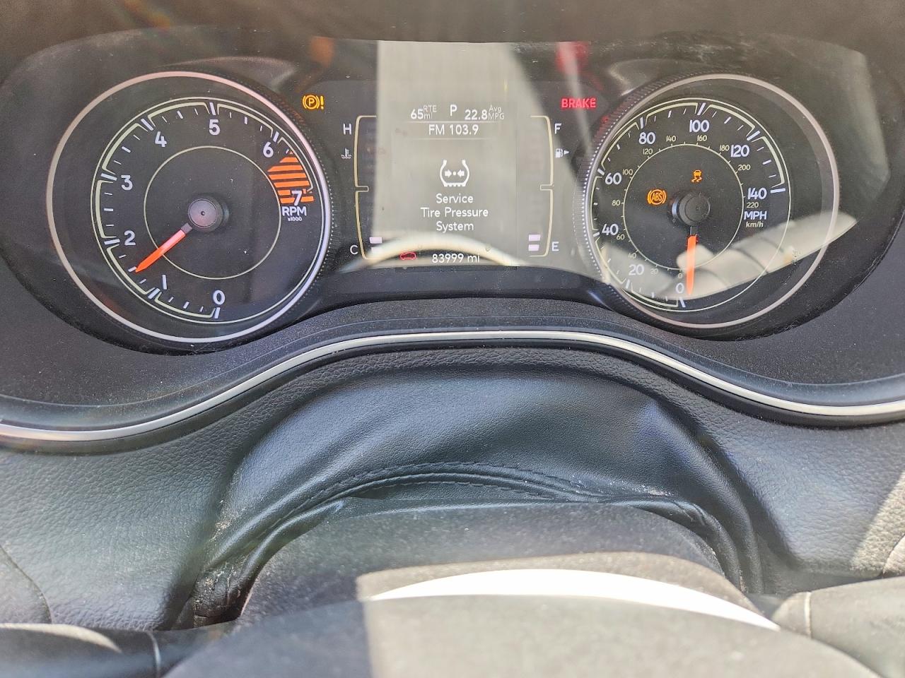 2019 JEEP CHEROKEE LATITUDE photo 9