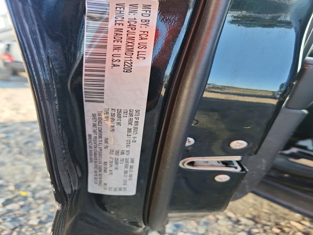 2021 JEEP CHEROKEE LATITUDE LUX photo 25