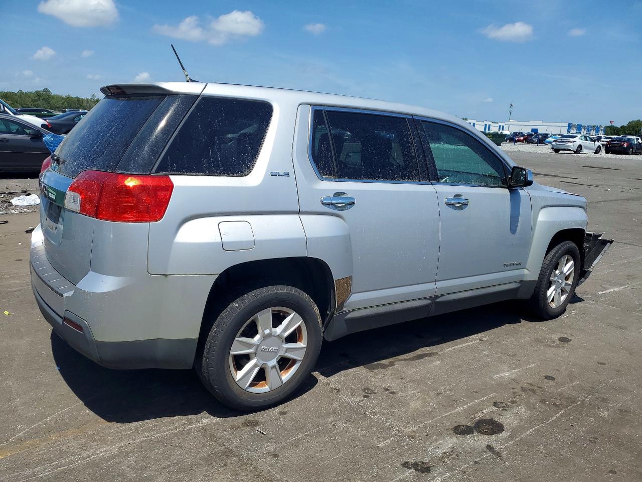 2013 GMC TERRAIN SLE photo 5