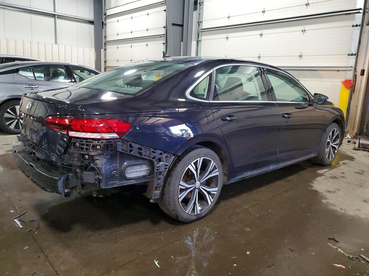 2021 VOLKSWAGEN PASSAT SE photo 5