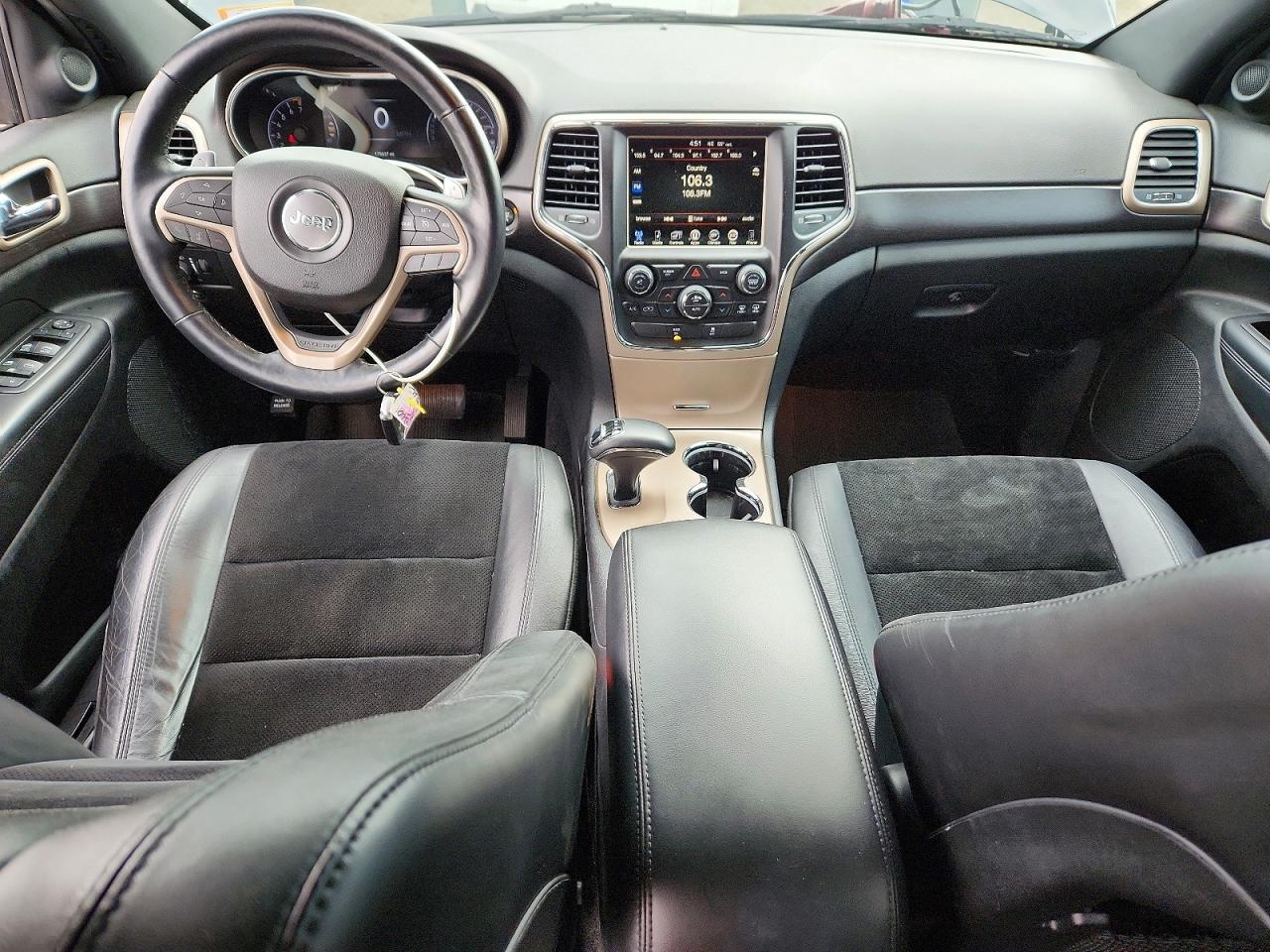 2015 JEEP GRAND CHEROKEE LAREDO photo 15